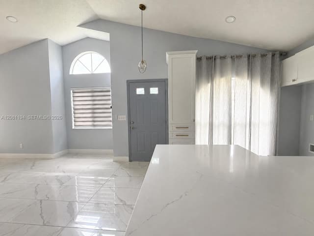 6100 Bear Creek Ct, Lake Worth FL 33467 - Lake Worth, FL - Photo 4