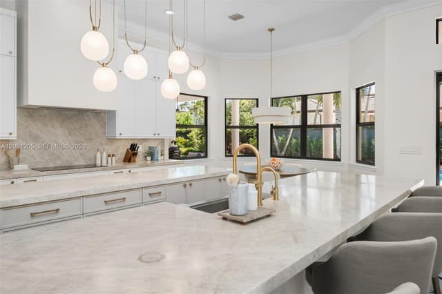 7250 SW 99th St, Pinecrest FL 33156 - Pinecrest, FL - Photo 4