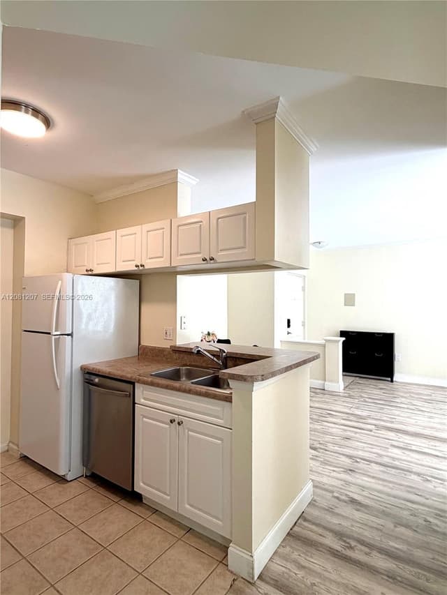 17150 N Bay Rd # 2419, Sunny Isles Beach FL 33160 - Sunny Isles Beach, FL - Photo 6