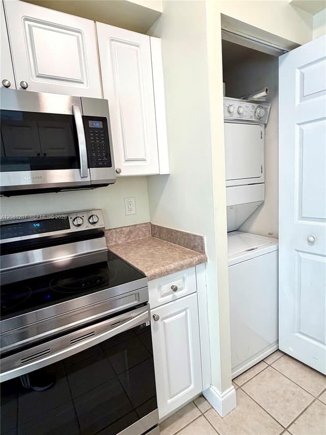 17150 N Bay Rd # 2419, Sunny Isles Beach FL 33160 - Sunny Isles Beach, FL - Photo 7