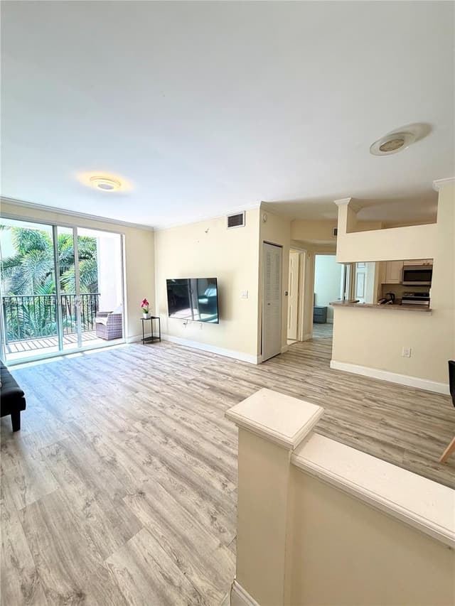 17150 N Bay Rd # 2419, Sunny Isles Beach FL 33160 - Sunny Isles Beach, FL - Photo 3