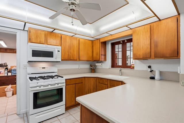 907 BOND Way, Delray Beach FL 33483 - Delray Beach, FL - Photo 7