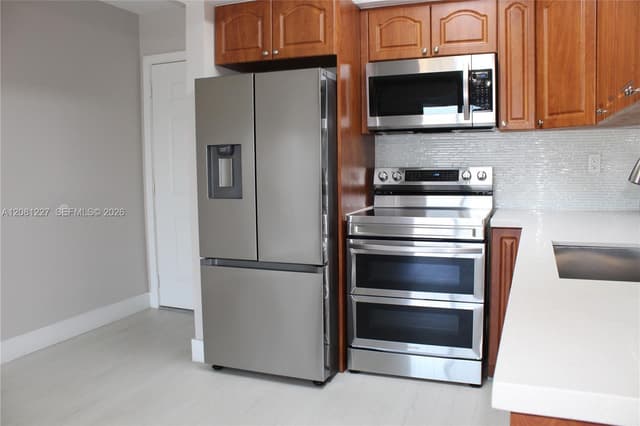 6780 W 2nd Ct # 401, Hialeah FL 33012 - Hialeah, FL - Photo 5