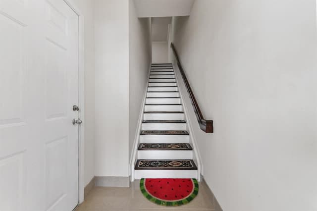 6020 W Sample Road # 204, Coral Springs FL 33067 - Coral Springs, FL - Photo 2