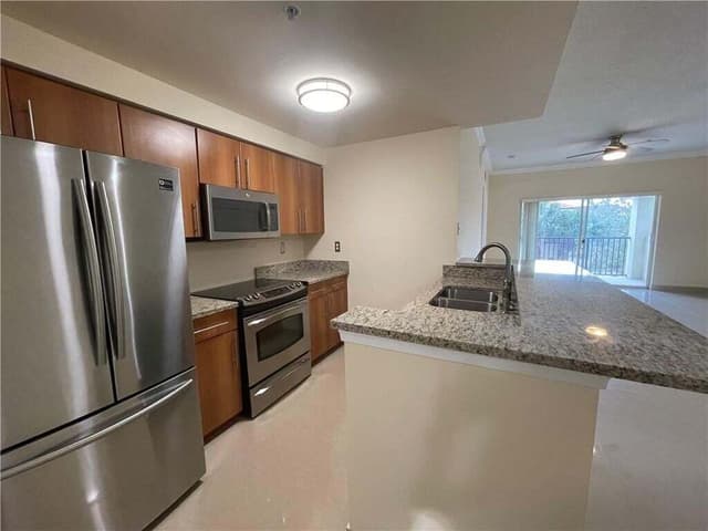 5820 W Sample Road # 305, Coral Springs FL 33063 - Coral Springs, FL - Photo 7
