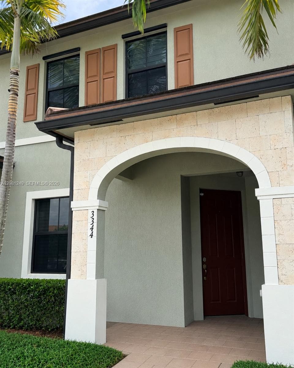 3344 W 105th Ter, Hialeah FL 33018 - Hialeah, FL - Photo 1