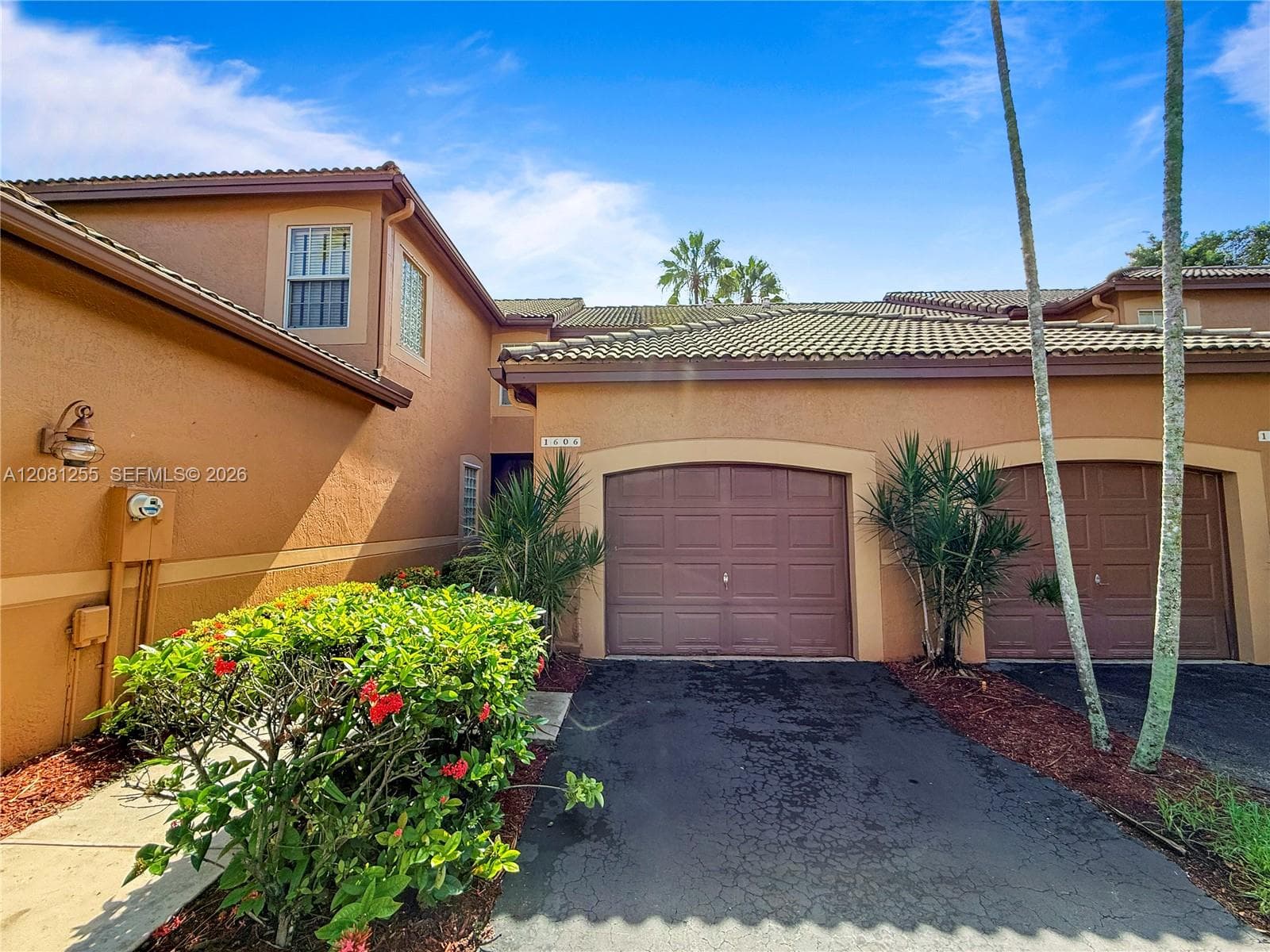 1606 Veracruz Ln, Weston FL 33327 - Weston, FL - Photo 1