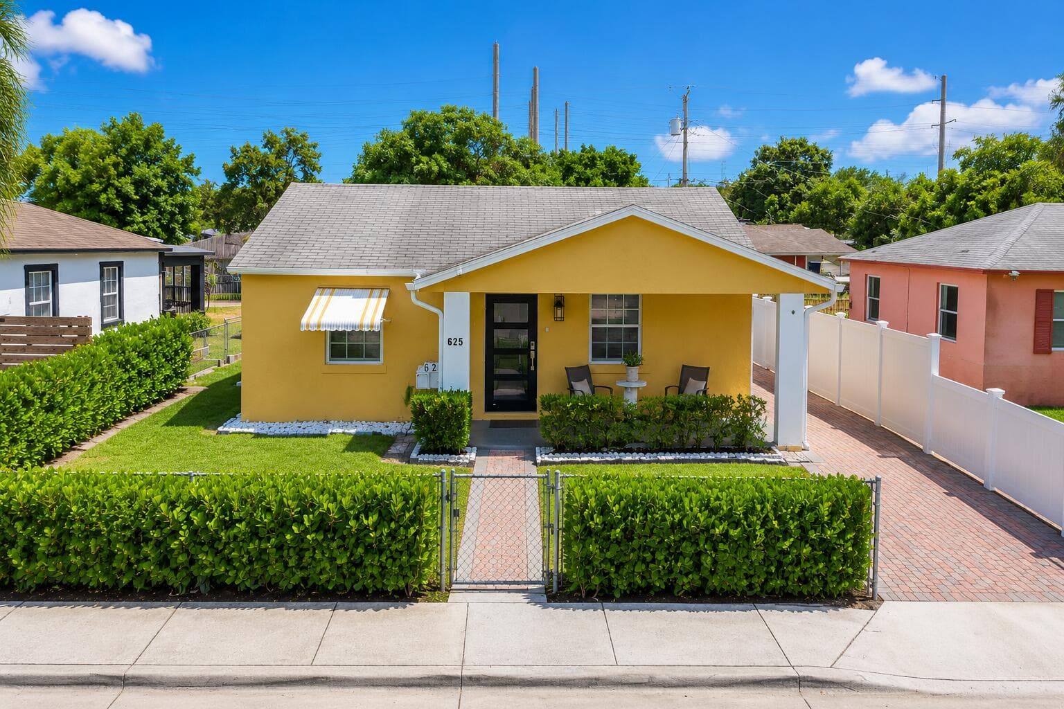 625 W 2ND Street, Riviera Beach FL 33404 - Riviera Beach, FL - Photo 1