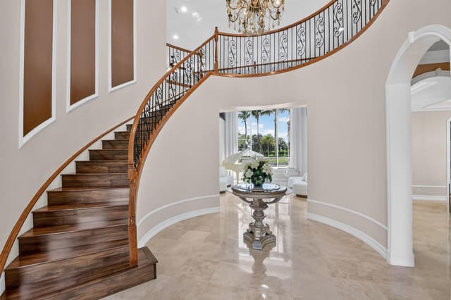 718 Edgebrook Lane, West Palm Beach FL 33411 - West Palm Beach, FL - Photo 4