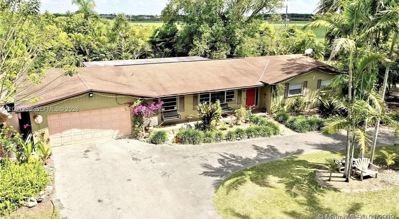 22700 SW 199th Ave, Miami FL 33170