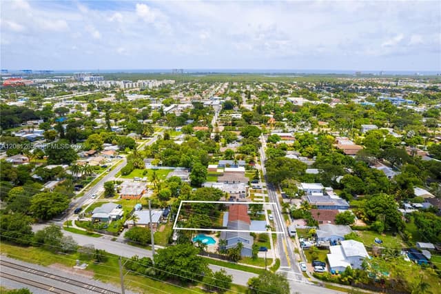254 SW 4th St, Dania Beach FL 33004 - Dania Beach, FL - Photo 3