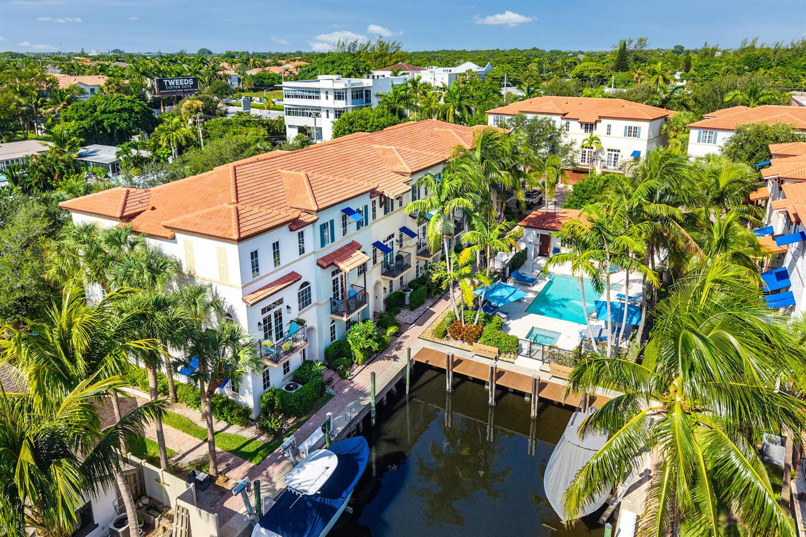 813 Estancia Way, Boynton Beach FL 33435 - Boynton Beach, FL - Photo 1