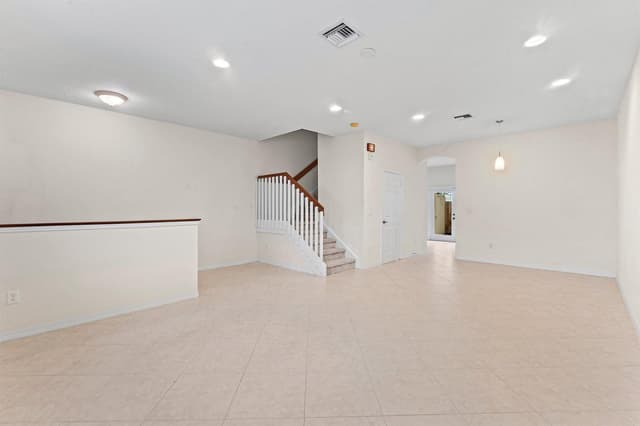 118 Seagrape Drive # 107, Jupiter FL 33458 - Jupiter, FL - Photo 3