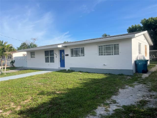 4901 NW 177th St, Miami Gardens FL 33055 - Miami Gardens, FL - Photo 3