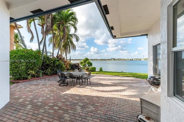 18633 SW 24th St, Miramar FL 33029 - Miramar, FL - Photo 7