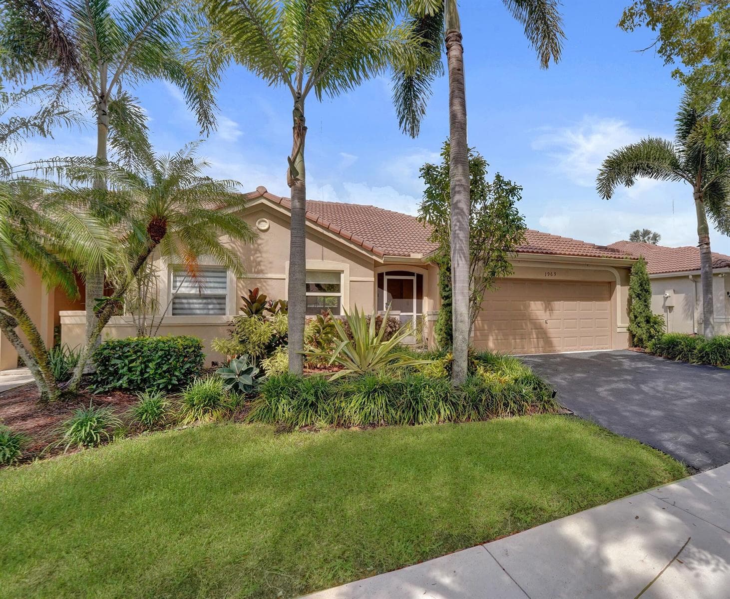 1969 ANDROMEDA Lane, Weston FL 33327 - Weston, FL - Photo 1