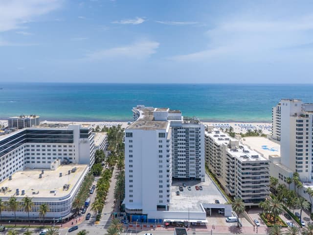 100 Lincoln Road, Miami Beach FL 33139 - Miami Beach, FL - Photo 6
