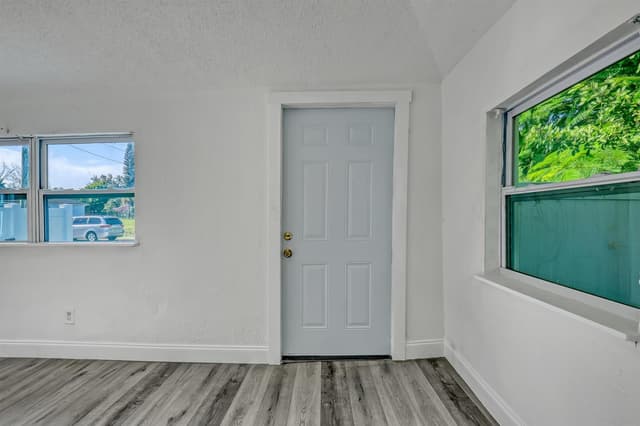 180 W 15th Street, Riviera Beach FL 33404 - Riviera Beach, FL - Photo 6
