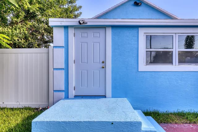 180 W 15th Street, Riviera Beach FL 33404 - Riviera Beach, FL - Photo 5