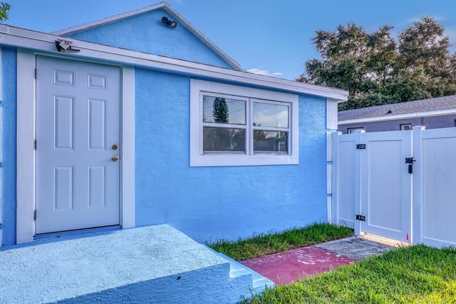 180 W 15th Street, Riviera Beach FL 33404 - Riviera Beach, FL - Photo 4