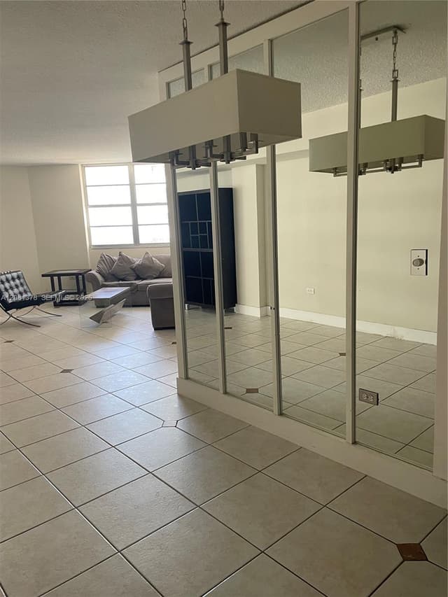 801 Brickell Bay Dr # 767, Miami FL 33131 - Miami, FL - Photo 3