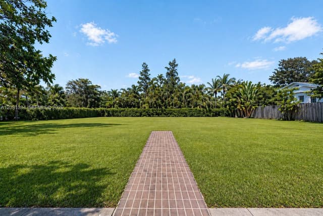 401 NE 14th Ave, Fort Lauderdale FL 33301 - Fort Lauderdale, FL - Photo 2