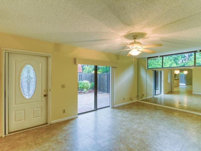 23078 Oxford Place Apt D, Boca Raton FL 33433 - Boca Raton, FL - Photo 6