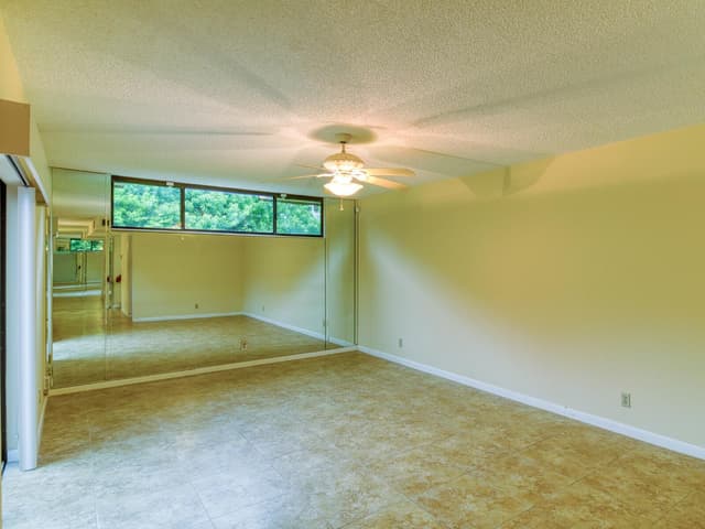 23078 Oxford Place Apt D, Boca Raton FL 33433 - Boca Raton, FL - Photo 5