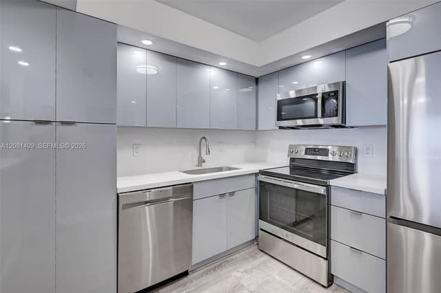 2401 S Ocean Dr # 1906, Hollywood FL 33019 - Hollywood, FL - Photo 7