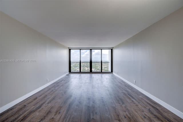 2401 S Ocean Dr # 1906, Hollywood FL 33019 - Hollywood, FL - Photo 5