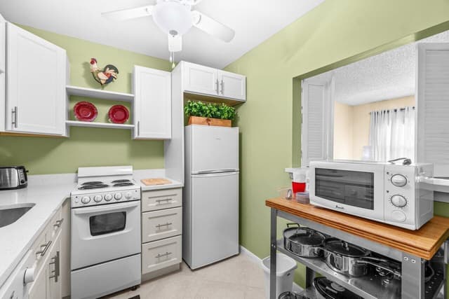 68 Suffolk B # 680, Boca Raton FL 33434 - Boca Raton, FL - Photo 4