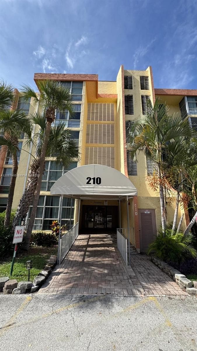 210 172nd St # 144, Sunny Isles Beach FL 33160 - Sunny Isles Beach, FL - Photo 1
