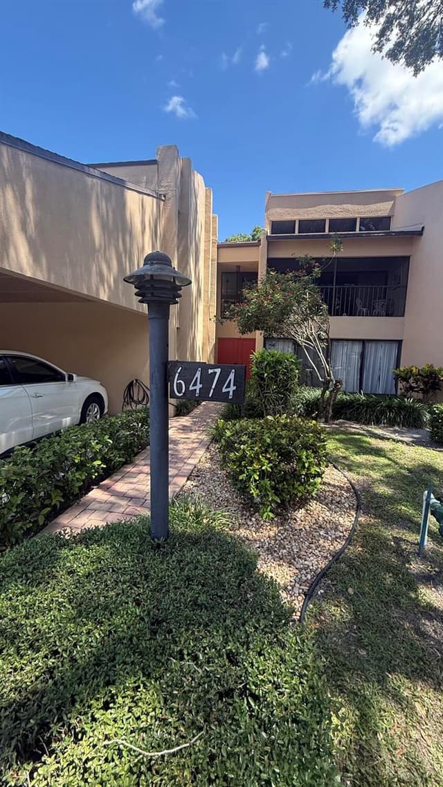6474 Pumpkin Seed Circle # 206, Boca Raton FL 33433 - Boca Raton, FL - Photo 2