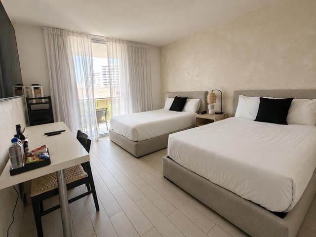 2602 E HALLANDALE BEACH Boulevard # R403, Hallandale Beach FL 33009 - Hallandale Beach, FL - Photo 4
