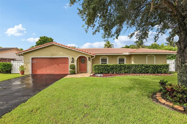 8835 NW 27th St, Coral Springs FL 33065 - Coral Springs, FL - Photo 2