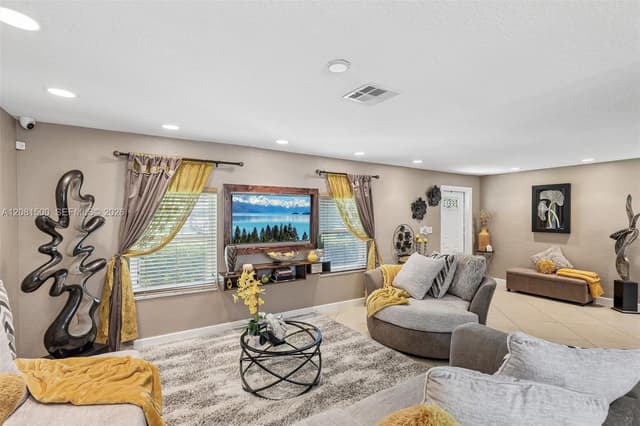 8835 NW 27th St, Coral Springs FL 33065 - Coral Springs, FL - Photo 7