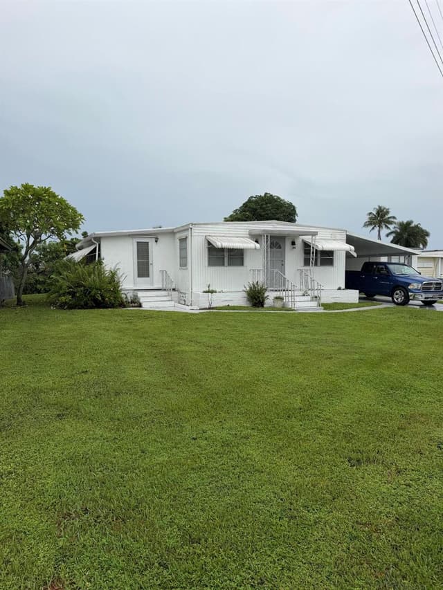 1930 SW 85TH Avenue, Davie FL 33324 - Davie, FL - Photo 4