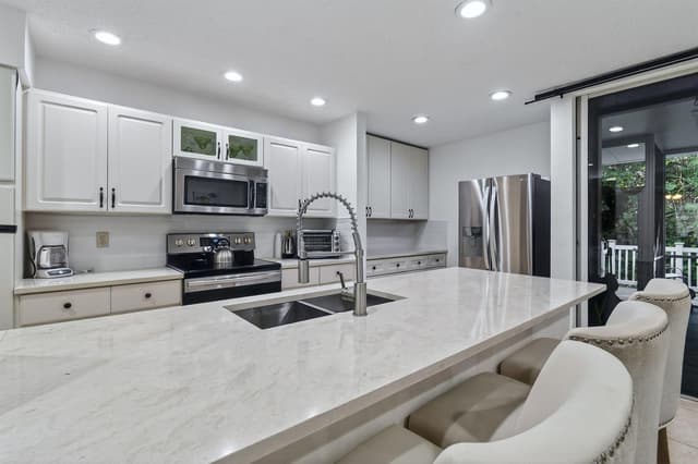 717 Ocean Dunes Circle, Jupiter FL 33477 - Jupiter, FL - Photo 4