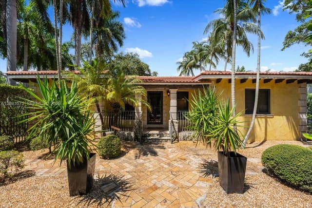 9204 NE 10th Ave, Miami Shores FL 33138 - Miami Shores, FL - Photo 3