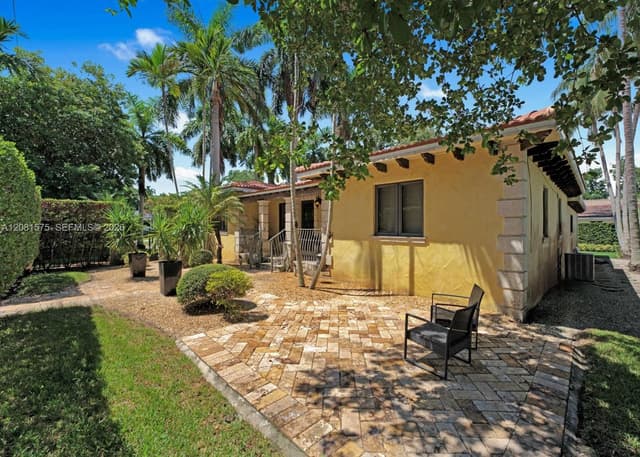 9204 NE 10th Ave, Miami Shores FL 33138 - Miami Shores, FL - Photo 4