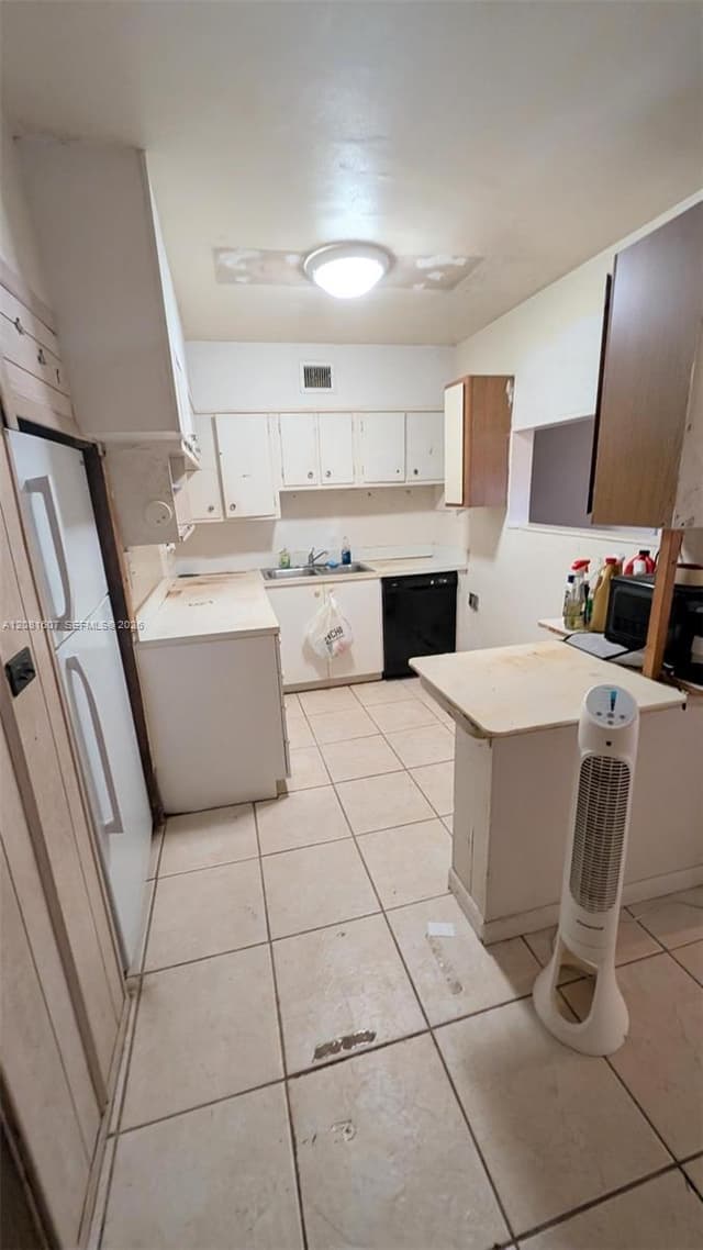 11345 SW 44th St, Miami FL 33165 - Miami, FL - Photo 7