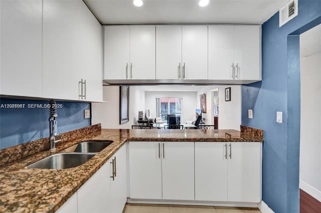 7610 Stirling Rd # 207C, Davie FL 33024 - Davie, FL - Photo 6