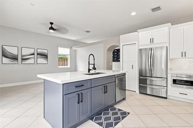 1521 SW 194th Ter, Pembroke Pines FL 33029 - Pembroke Pines, FL - Photo 7