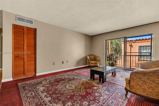 7110 Fairway Dr # L12, Miami Lakes FL 33014 - Miami Lakes, FL - Photo 4