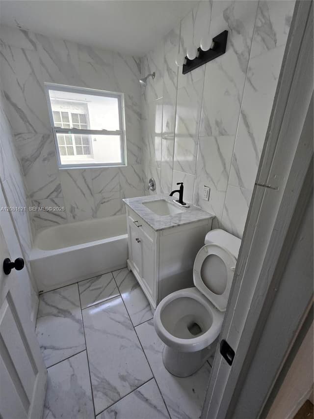 4000 Greenwood Ave, West Palm Beach FL 33407 - West Palm Beach, FL - Photo 4