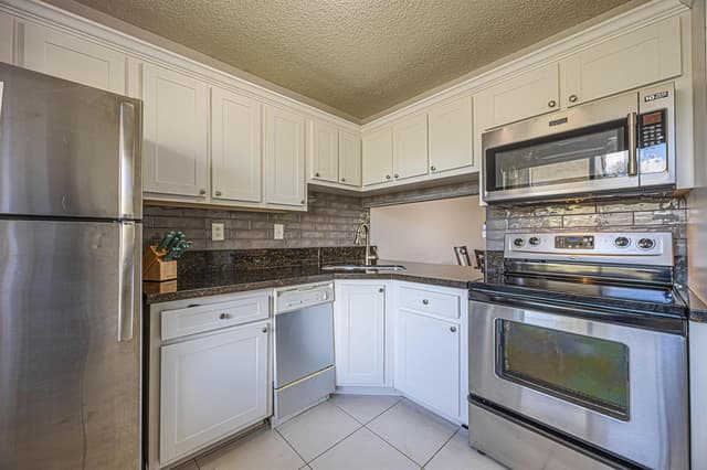9541 SW 1ST Court # 9541, Coral Springs FL 33071 - Coral Springs, FL - Photo 2