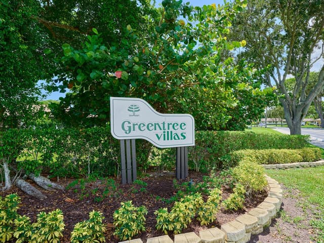 4853 Equestrian Circle # B, Boynton Beach FL 33436 - Boynton Beach, FL - Photo 2