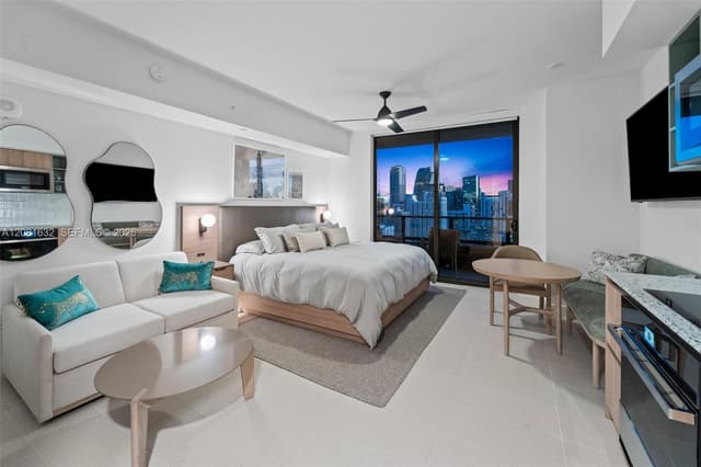 159 NE 6th St # 3210, Miami FL 33132 - Miami, FL - Photo 3