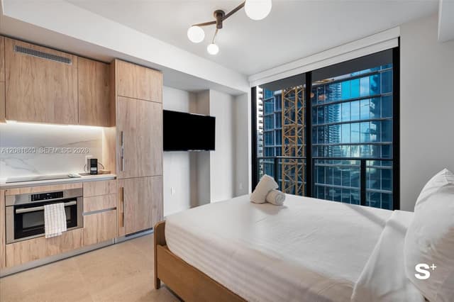 11 NE 6th St # 2206, Miami FL 33132 - Miami, FL - Photo 3