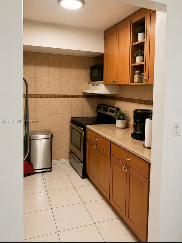 11855 NE 19th Dr # 49, North Miami FL 33181 - North Miami, FL - Photo 2
